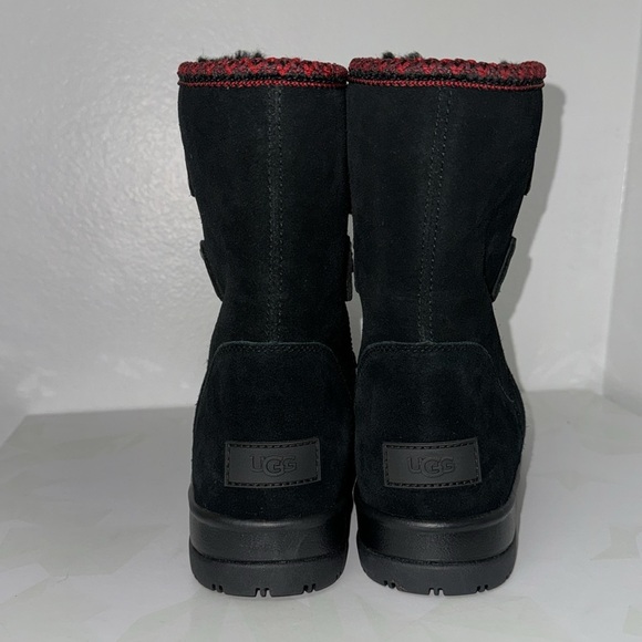 UGG CLASSIC WEATHER HIKER HI - Picture 3 of 5